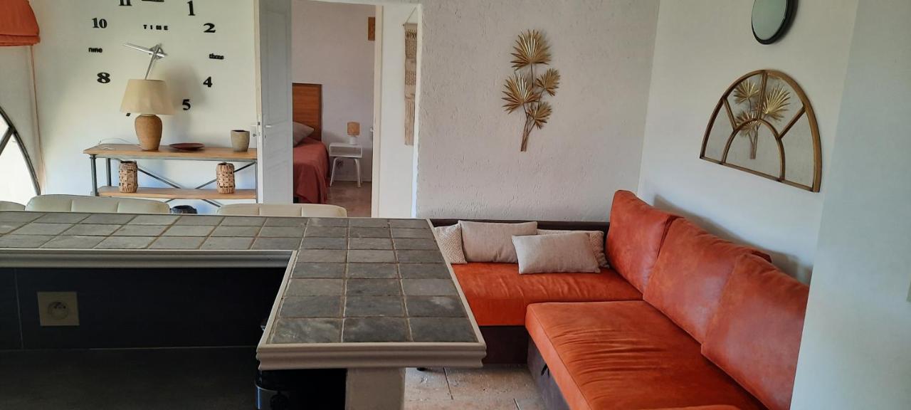 Domaine Des Francobelges - Appartements Lauris Exterior foto