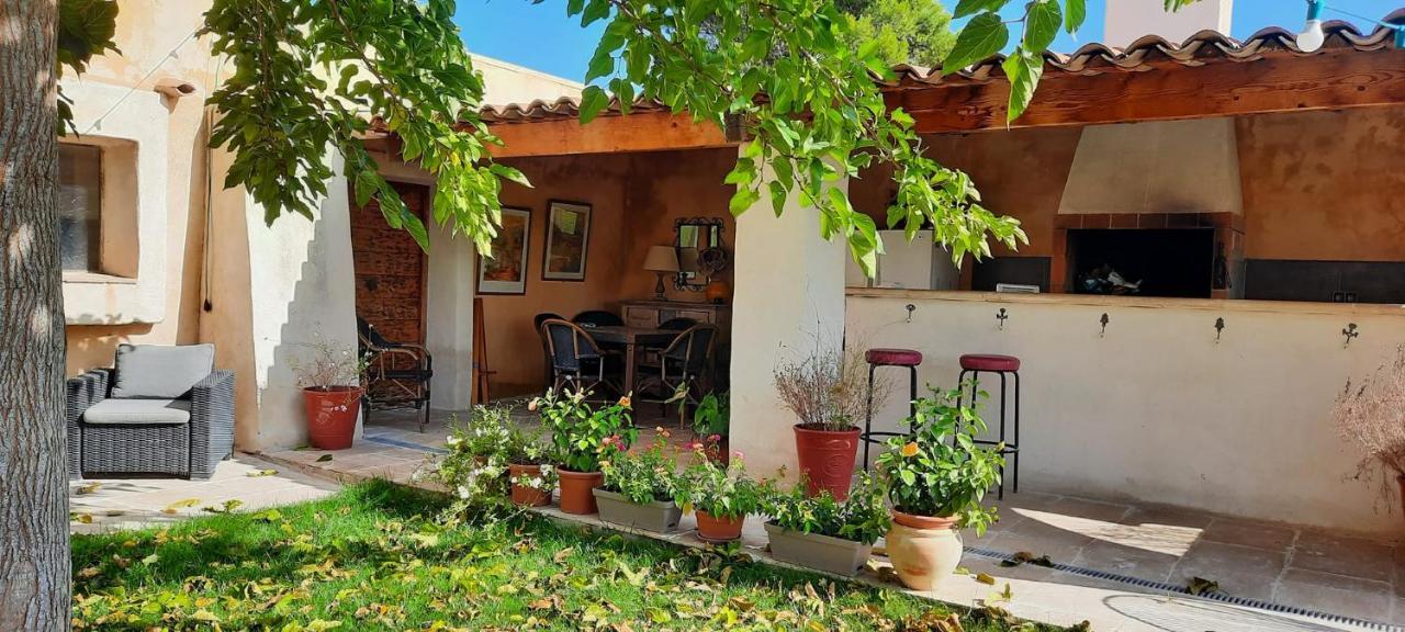 Domaine Des Francobelges - Appartements Lauris Exterior foto